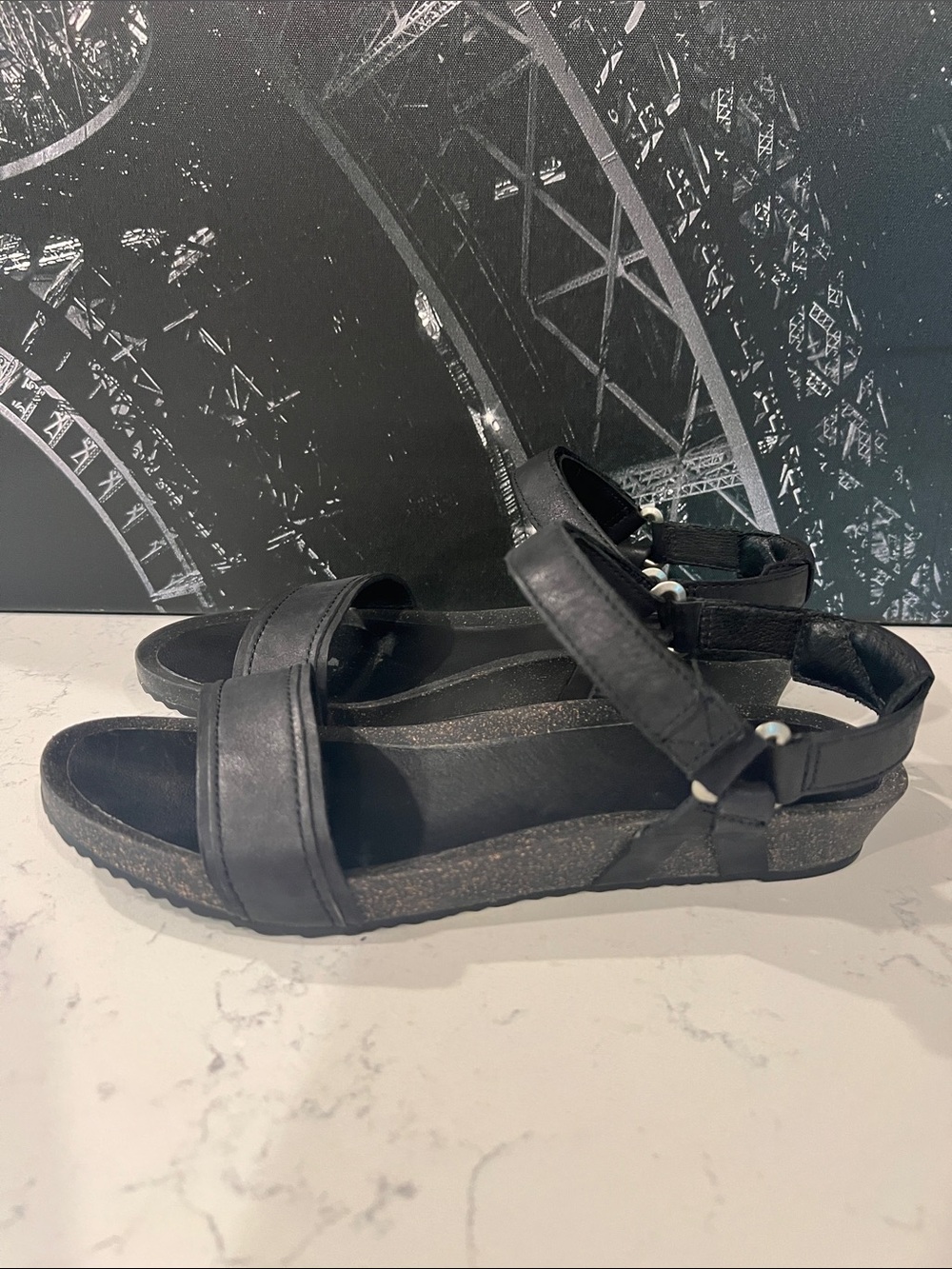 Teva Ysidro Stitch black leather sandals w/speckled cork wedge size 10